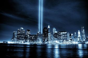 1280px-Tribute_to_September_11,_New_York_City